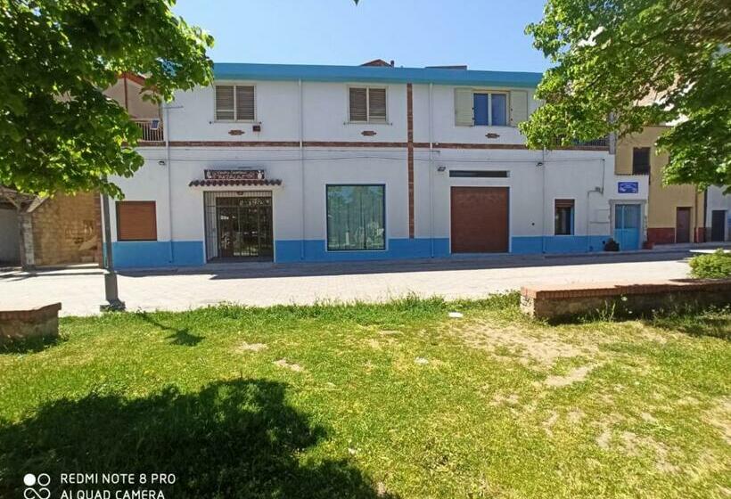펜션 Bed And Breakfast Murales Orgosolo