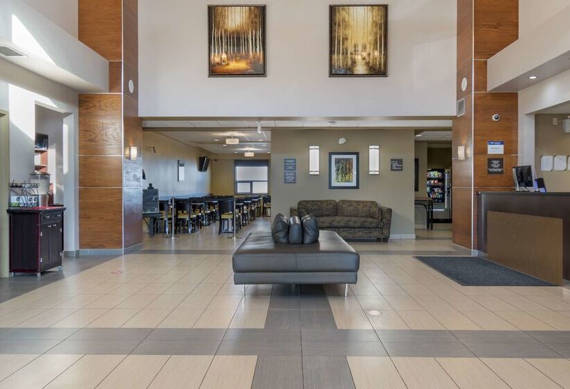 هتل Best Western Plus Moose Jaw