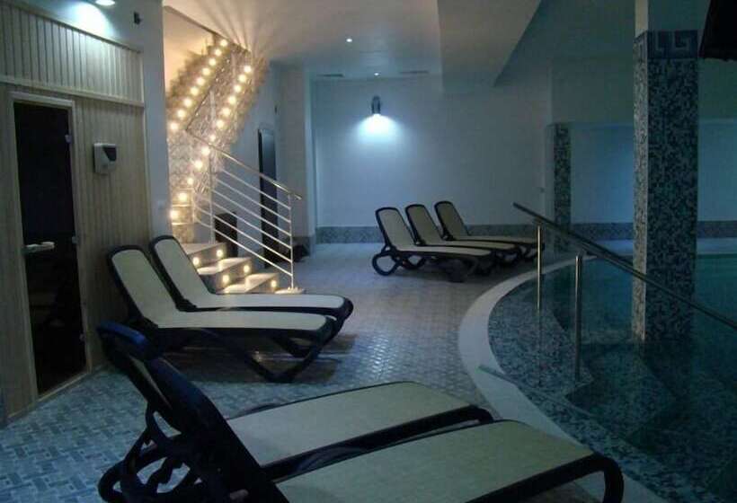 فندق Helin Aeroport   Craiova