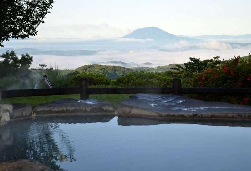 فندق Kirishima Onsen Ryokojin Sanso