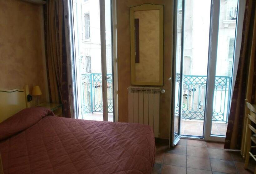 هتل Little Palace