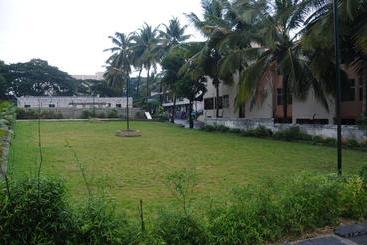 Fotos del hotel Mysore Mayflower:  3