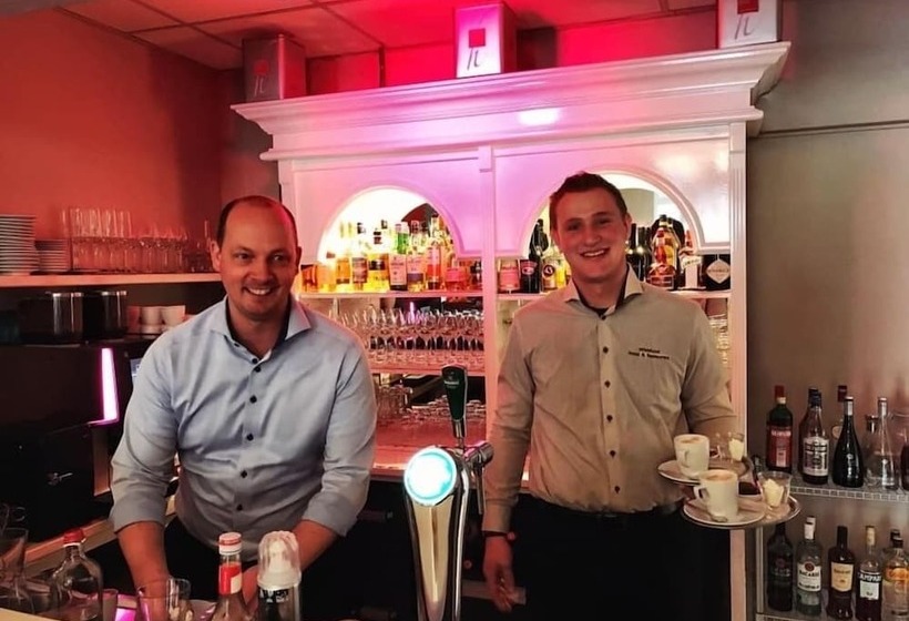 فندق & Restaurant Wildthout