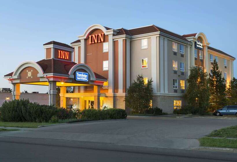 בית מלון כפרי Travelodge By Wyndham Spruce Grove