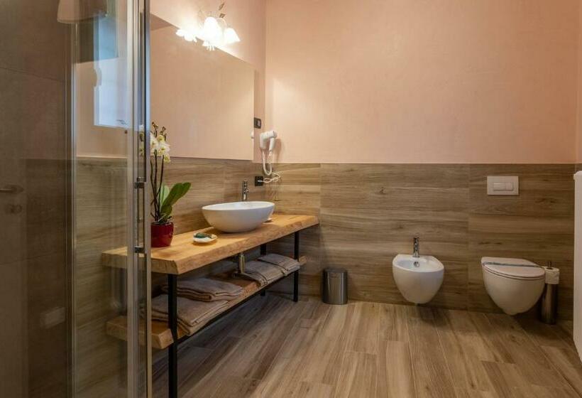 مبيت وإفطار Borgo Petrarca