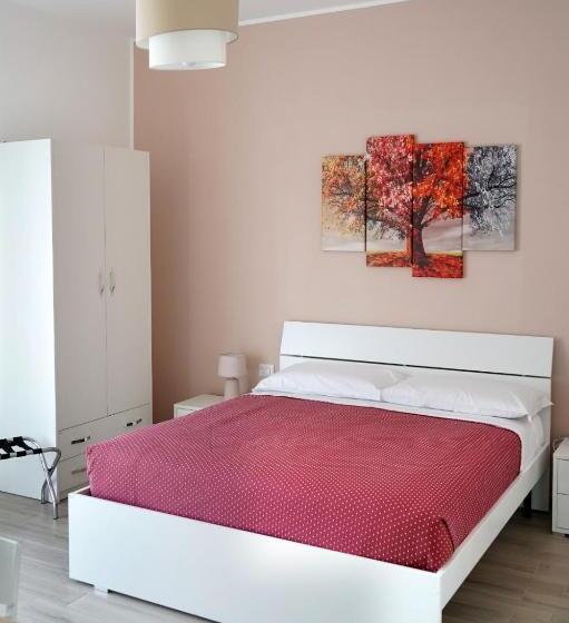 پانسیون Provenzale Guest Rooms   Locazione Breve