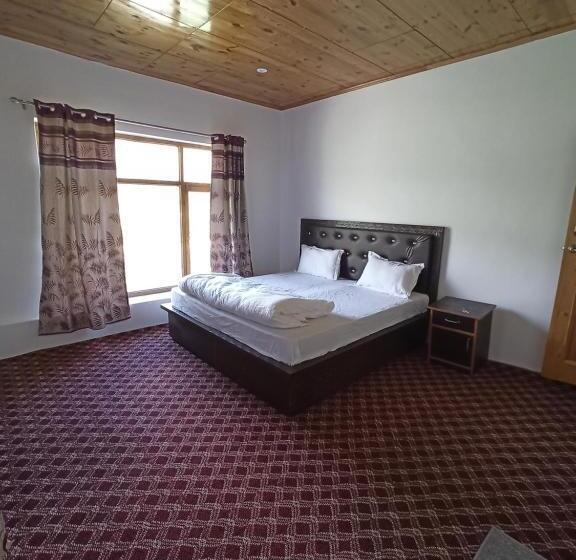 بنسيون Sonam Guest House