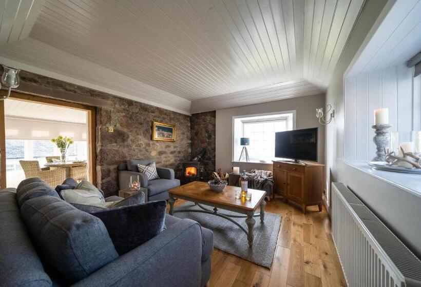 فندق Nether Glenny Farm