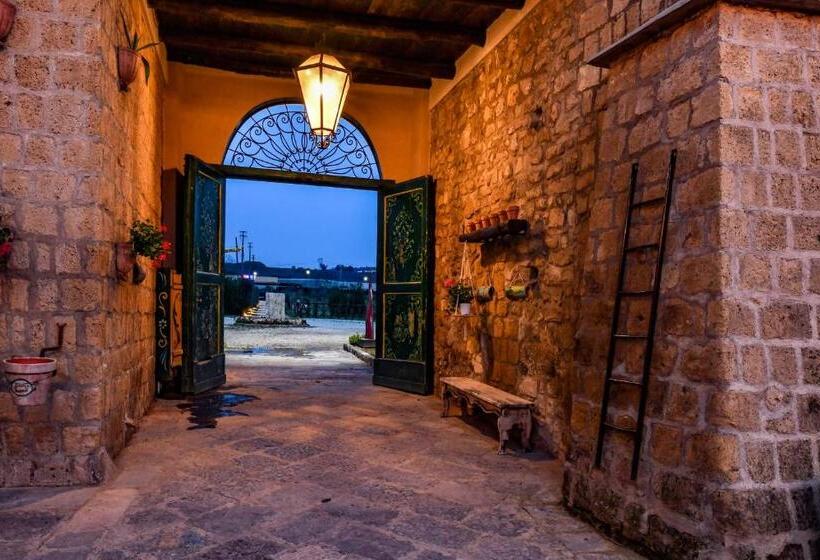 فندق Masseria Del Carmine Maggiore 1817