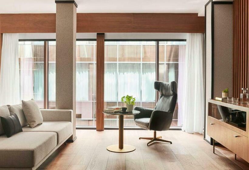 هتل Thompson Madrid, By Hyatt