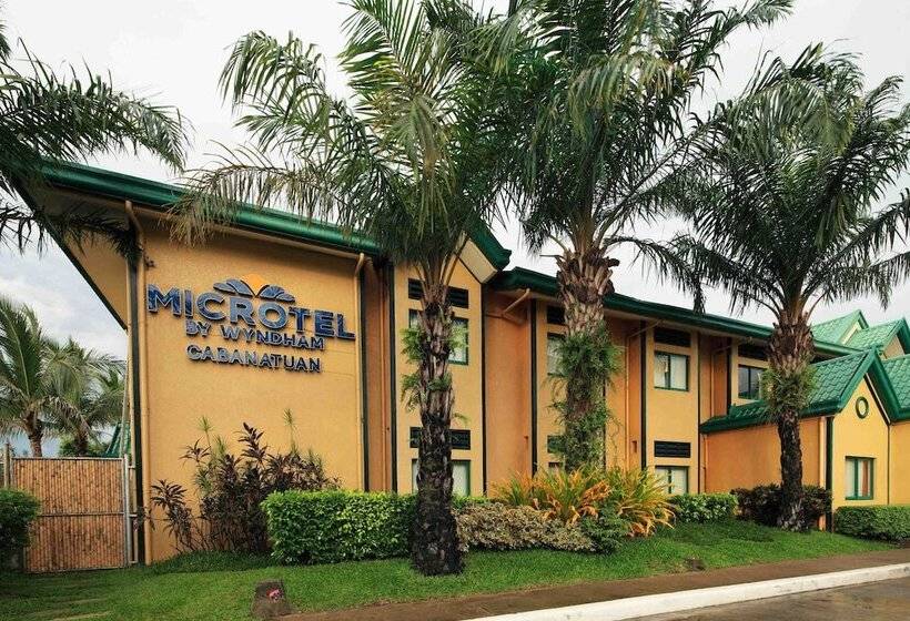 فندق فئة نجمة واحدة Microtel By Wyndham Cabanatuan