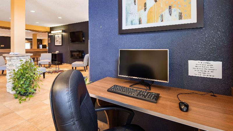 簡易ホテル Surestay Plus Hotel By Best Western Keyser