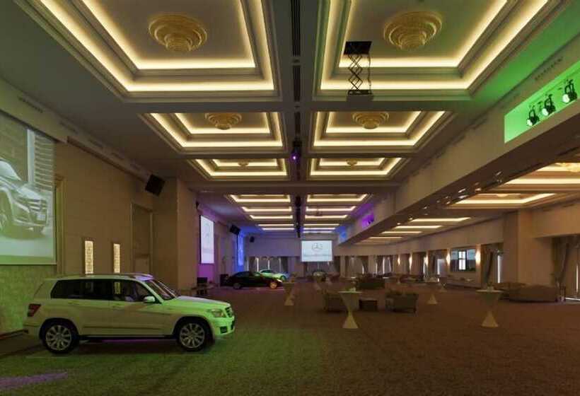 فندق Ng Afyon Wellness & Convention