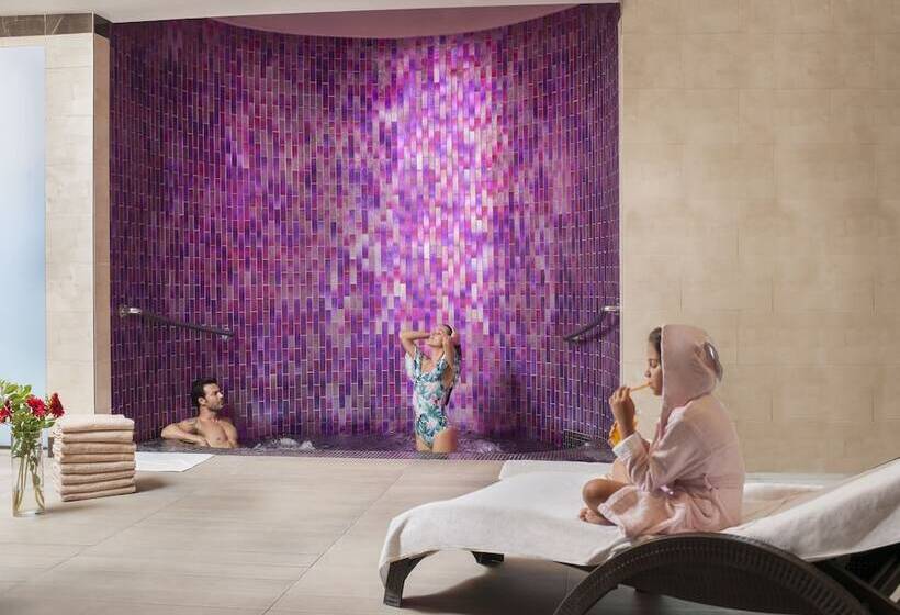 فندق Ng Afyon Wellness & Convention