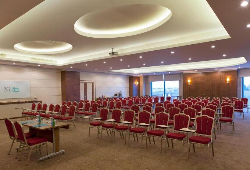 فندق Ng Afyon Wellness & Convention