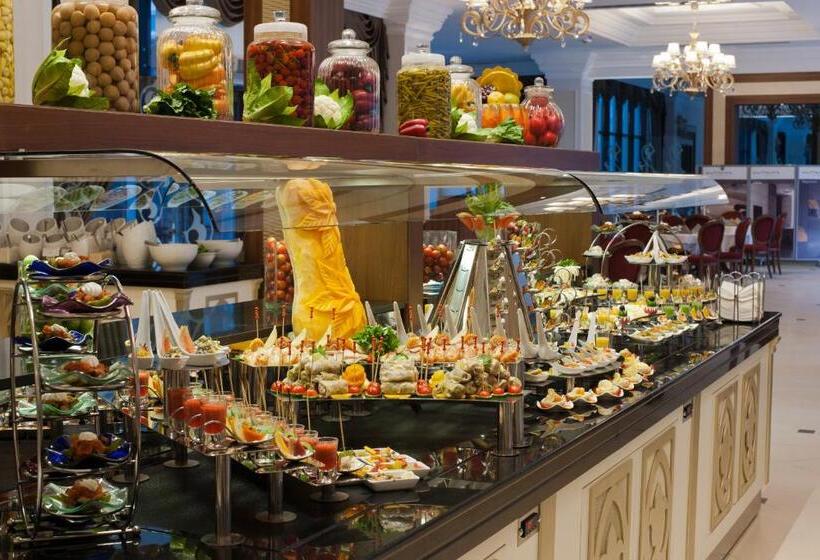 فندق Ng Afyon Wellness & Convention