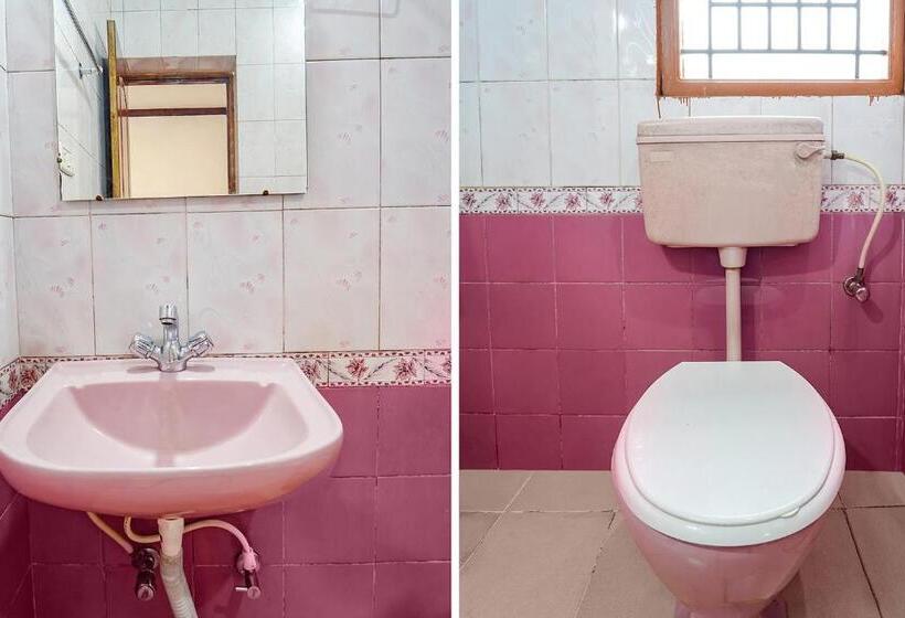 ホテル Orchid Inn