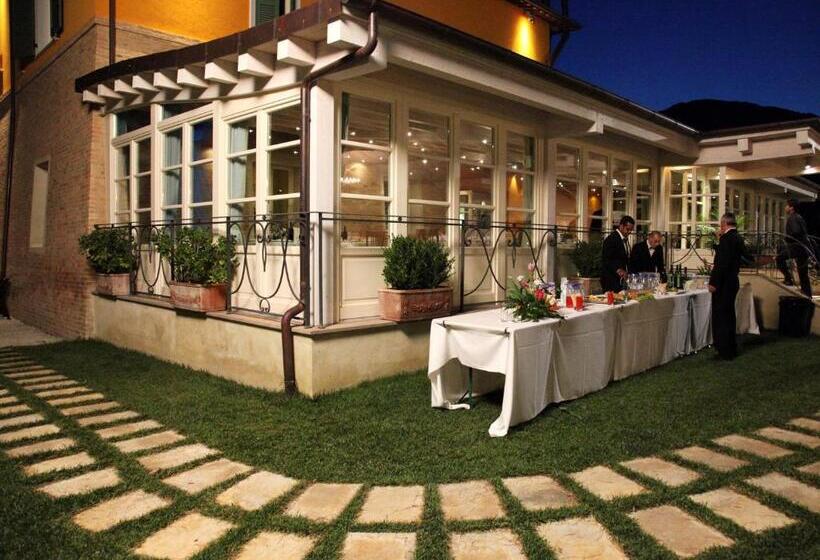 فندق Relais Villa Fornari