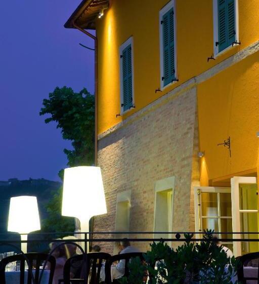 فندق Relais Villa Fornari