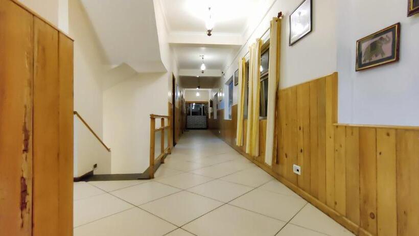 ホテル Sapphire Luxury Suite Ooty