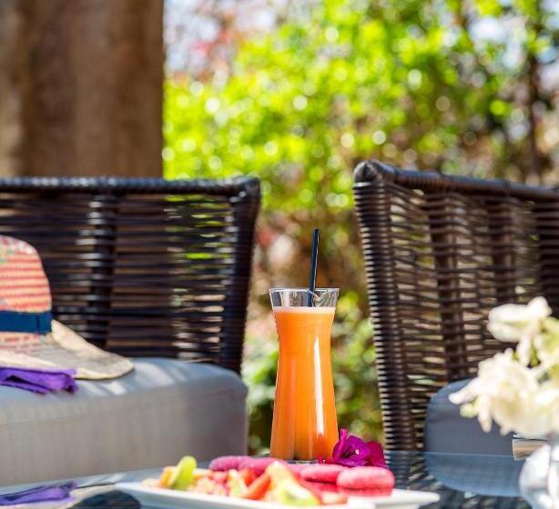 هتل Widiane Resort