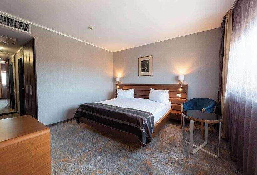 هتل Wyndham Cluj