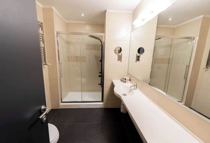 هتل Wyndham Cluj
