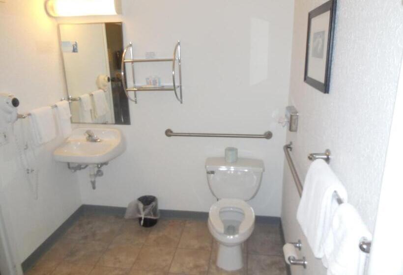 מוטל Super 8 By Wyndham Sault Ste. Marie