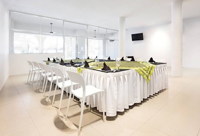 Отель Gamma Villahermosa Centro