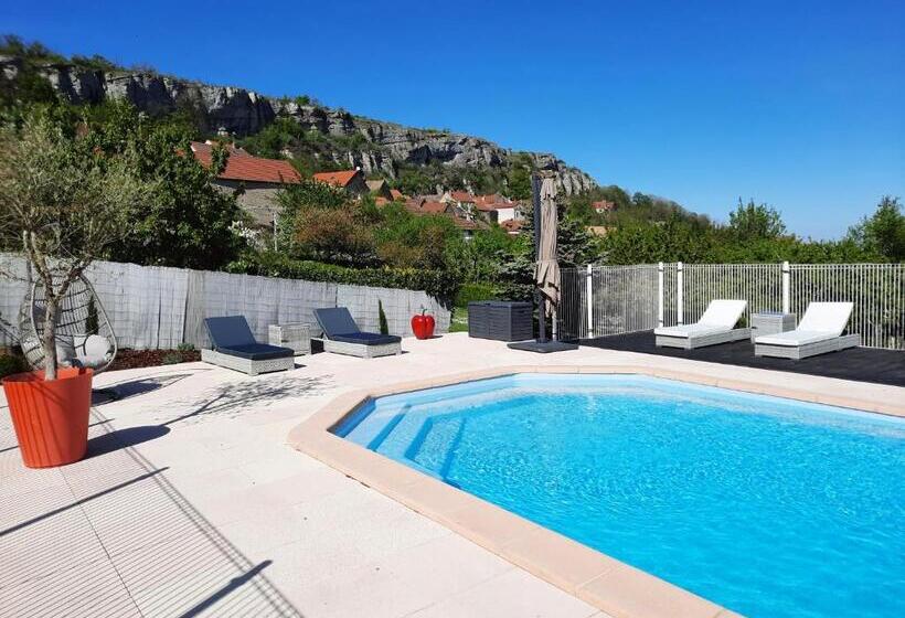 פנסיון Au Dela Des Vignes