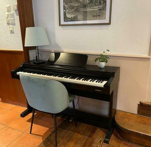 مبيت وإفطار Und Restaurant Balduin