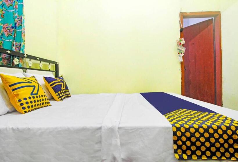 هتل Oyo Homes 91149 Desa Wisata Nangelasari