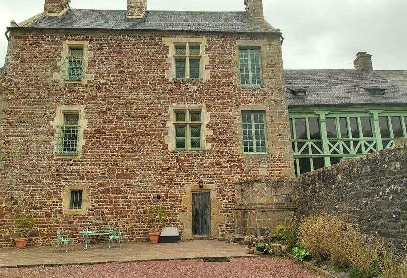 Bed and Breakfast Le Prieuré De L Oiselière