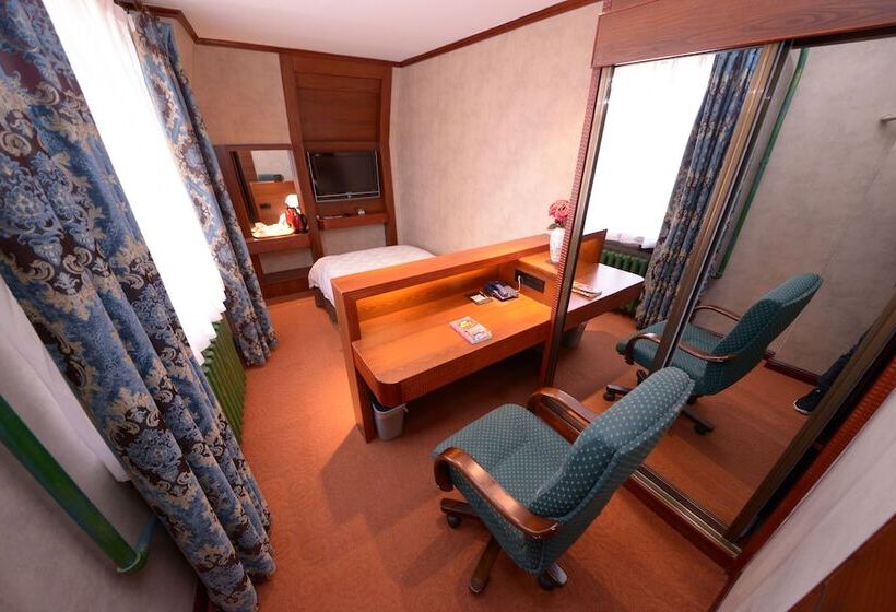 Bremen Hotel Harbin Train Station