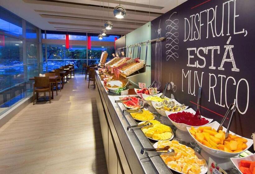 هتل Ibis Medellin