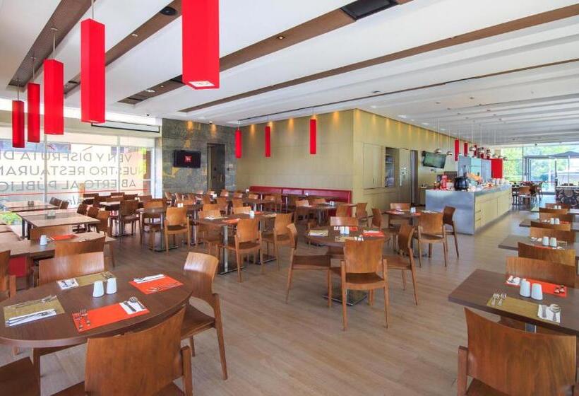 هتل Ibis Medellin