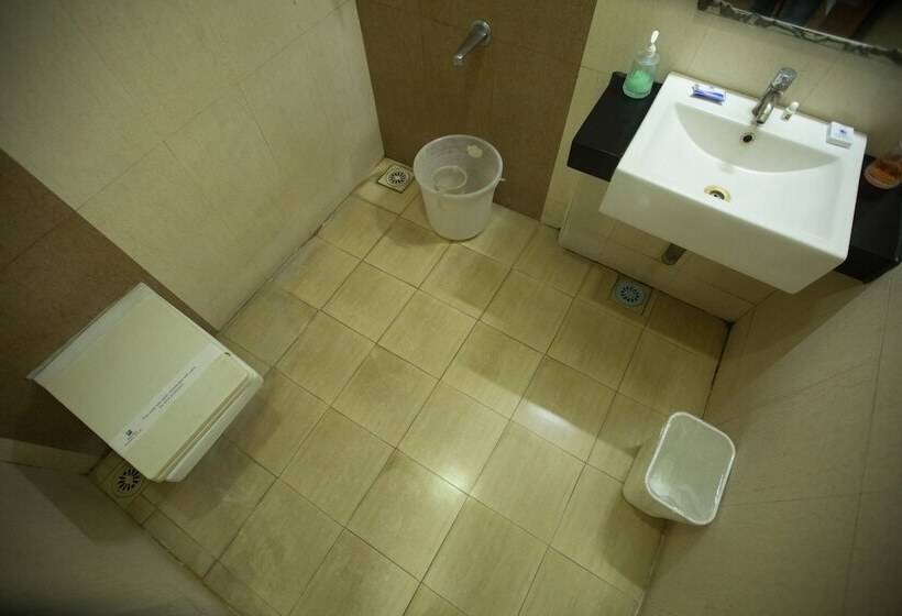 هتل Mahalaya Residency