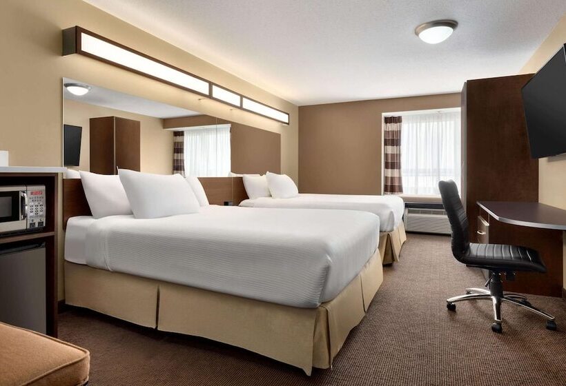 Microtel Inn & Suites By Wyndham Estevan