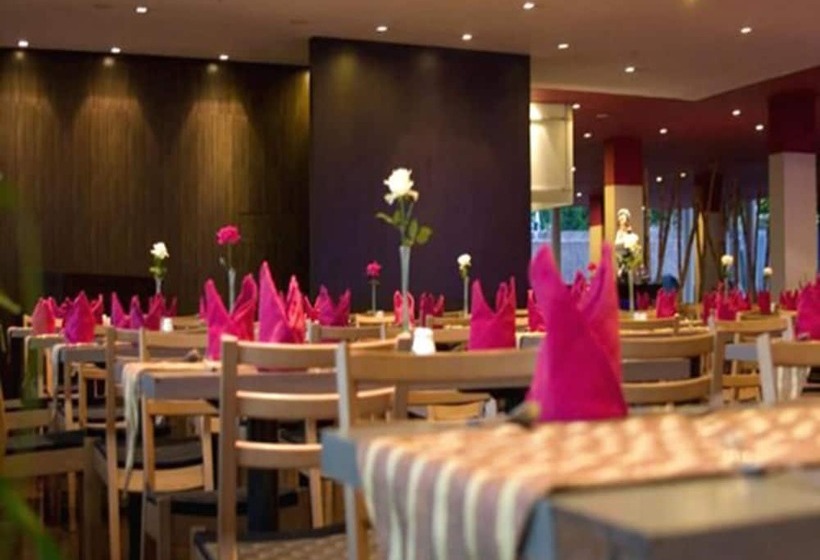 Mikie Holiday Resort &