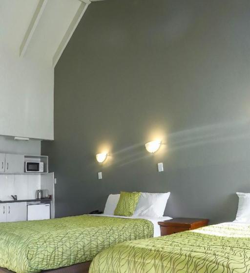 مُتل Airport Manor Inn