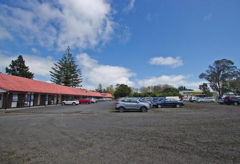 مُتل Airport Manor Inn