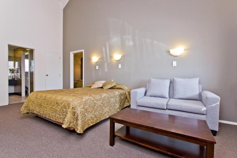 مُتل Airport Manor Inn