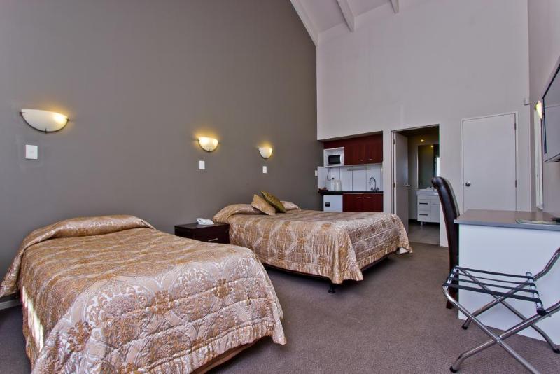 مُتل Airport Manor Inn