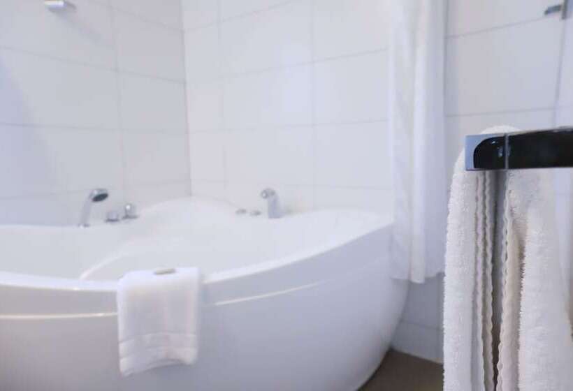 مُتل Airport Manor Inn