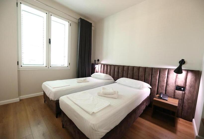 בית מלון כפרי Libertas