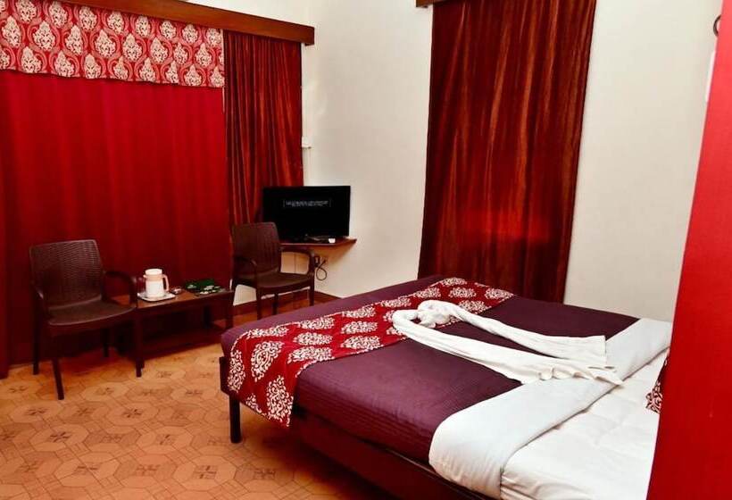 호텔 Swim Sea Beach Resort, Panjim