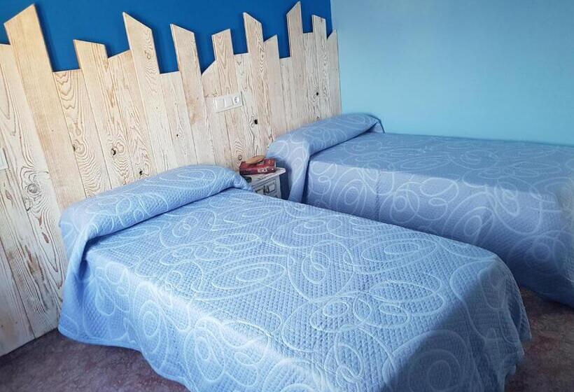 پانسیون Hostal Pabellón