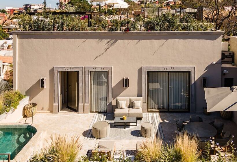 استراحتگاه Numu Boutique Hotel, The Unbound Collection By Hyatt
