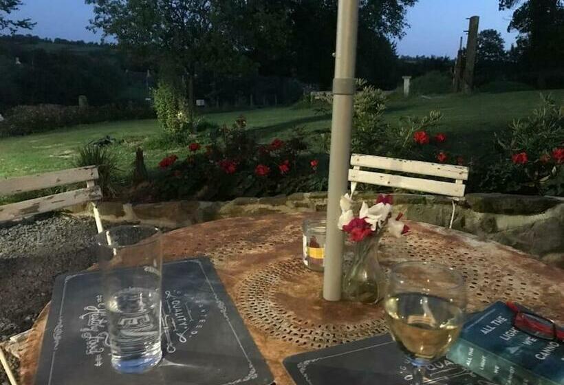 مبيت وإفطار Ferme De Noyes