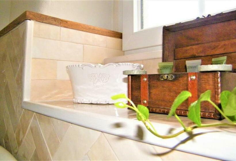 مبيت وإفطار Kergroaz Maner Classé 5 épis Table D Hôtes Manoir Dans Parc Paysagé Jacuzzi En Plein Air Bornes Véhi